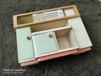 RETRO KREDENC PRO PANENKY VIZ.FOTO CCA 1950/1960 - 3