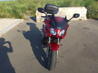 Honda CBF1000 - poctivě najeto jen 12 000 km - 3
