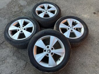 Originalní ALU kola Škoda 5x112 r16 celoroční pneu 7,5mm - 3