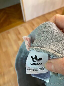 Chlapecké tepláky Adidas vel.L,13-14let - 3