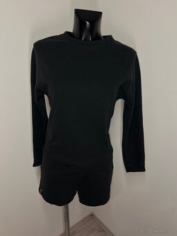 Naketano overal - 3