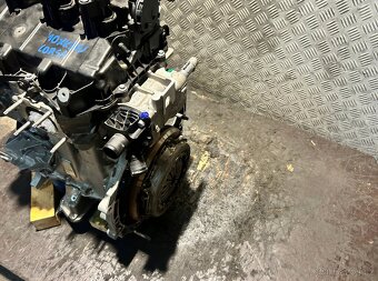 Opel Corsa F motor 10XKDU - 3