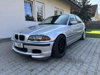 BMW e46 2.5i - 3
