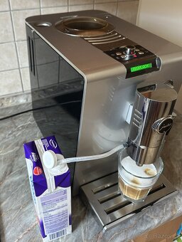 automatický kávovar JURA Ena 9 - TOP STAV - - 3