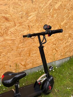 Elektrická koloběžka Nitro scooters DRIVE 500 - 3