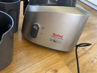 Odšťavňovač Tefal Infiny Juice ZC255B38 - 3
