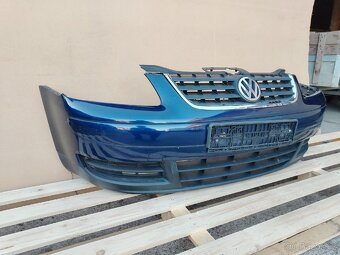 Přední nárazník Volkswagen Touran T1 - 3