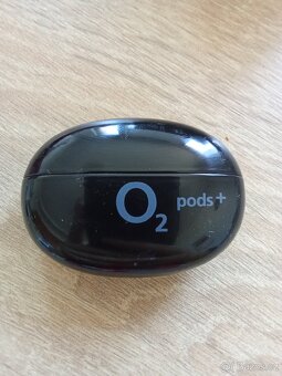 Prodej bezdrátových sluchátek značky O2 pods + - 3