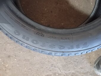 215/45/16 - 3