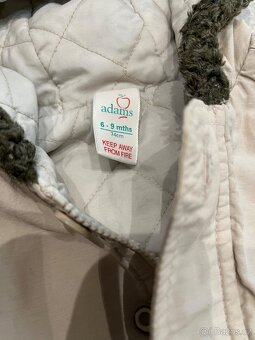 Vesta, čepička Nike a knížka pro kojence - 3