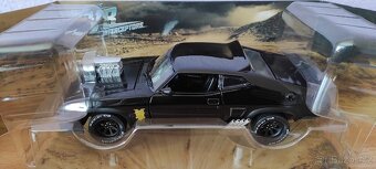 Modely aut 1/24 - Greenlight - 3