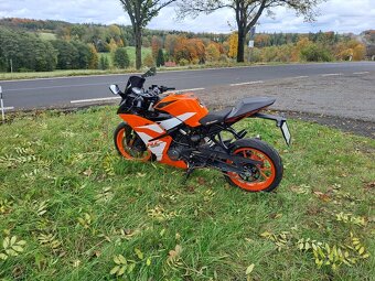 KTM RC 125 2019 - 3