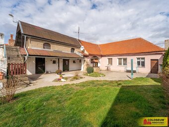 Božice, RD 3+1, garáž, dvůr, zahrada - rodinný dům - 3