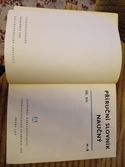 příruční naučný slovník 4 dílný z roku 1966 - 3