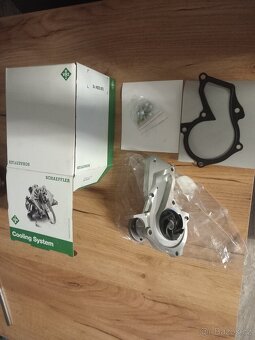 Vodni pumpa INA kompletni pro Ford 300kc - 3