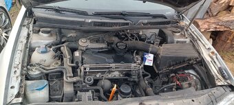 Prodám díly WV GOLF 4 TDI , motor ATD - 3