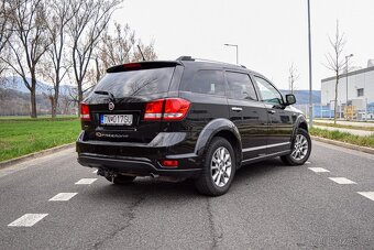 Fiat Freemont 2.0 16V MultiJet 4x4 A/T - 3