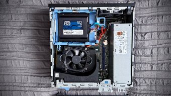 OptiPlex 7040 Small Form Factor - 3