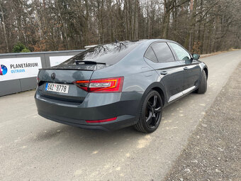 Škoda Superb 2,0TDi 110kW DSG SPORT - 3