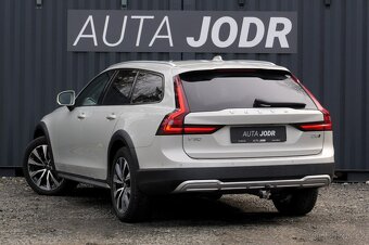 Volvo V90 2.0 D5 Cross Country, AWD PRO, Tažné, B&W, Head-up - 3