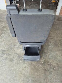 Otočné sedačky sedačka typ VW Multivan T5 - 3
