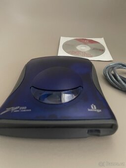 Iomega Zip - 3