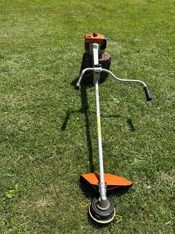 Profesionální křovinořez stihl fs450 - 3