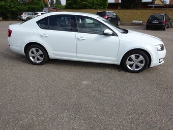 Škoda Octavia 1,6 TDi r.v. 2017 (81 kw) po rozvodech - 3