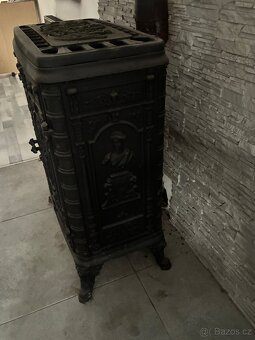 Historické litinové kamna - 3