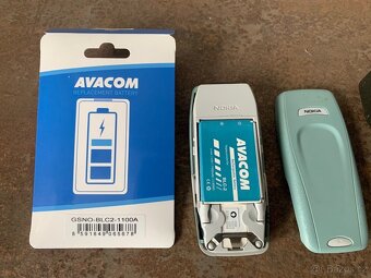 Funkční Nokia 3410 s originální nabíječkou a novou baterkou - 3