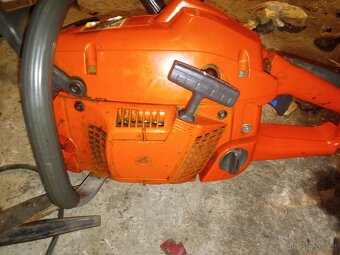 Husqvarna motorová pila - 3