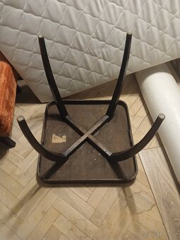 Křesla Halabala se stolkem Pavouk - 3