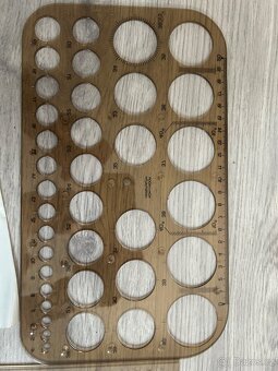 Školní potřeby - 3