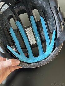 Cyklistická přilba, helma POC Omne Air Spin - 3
