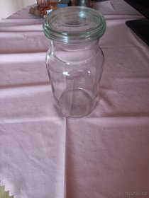 Staré zavařovací  sklenice  skleněná víčka - 3