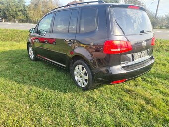 Volkswagen Touran - 3