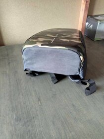 NOVÝ Městský bezpečnostní batoh Bobby Compact - 3