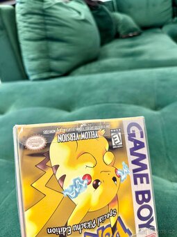 Pokémon Yellow factory sealed - 3
