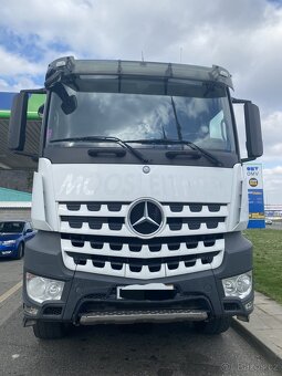 Mercedes arocs 8x4 - 3