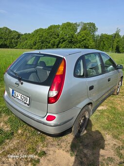 Nissan Almera Tino - 3