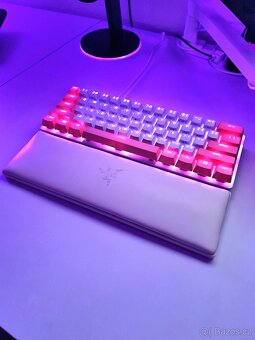 Razer Huntsman Mini + 3 spirálové kabely + krytky Razer - 3