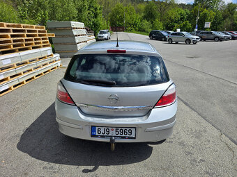 Opel Astra 1.6i - 3