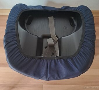 Podsedák do auta pro děti - 3