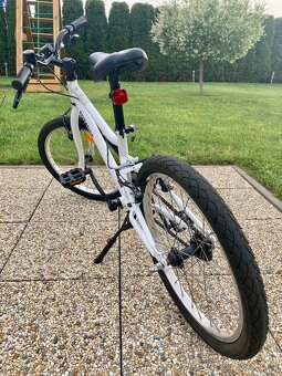 Dětské 20" trekové kolo 100 (6–9 let); zn. BTWIN - 3
