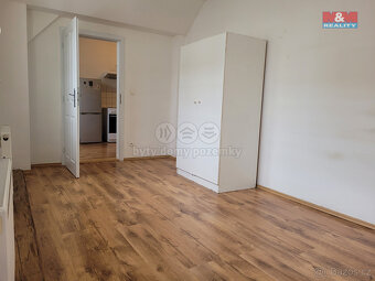 Pronájem bytu 4+kk, 70 m², Kolín, ul. Husova - 3