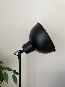 Stojací lampa černá - 3