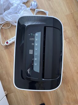 Mobilní klimatizace ETA Freezy 1578 90000 bílá - 3