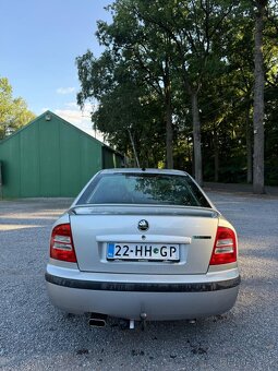 Škoda Octavia 1RS 1.8T 132kw AUQ najeto 174tis - 3