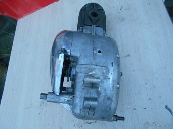 Jawa 550 pařez motor - 3