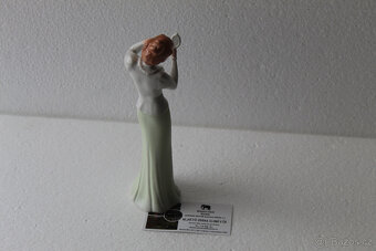 Dáma se zrcátkem, Royal Dux - 3